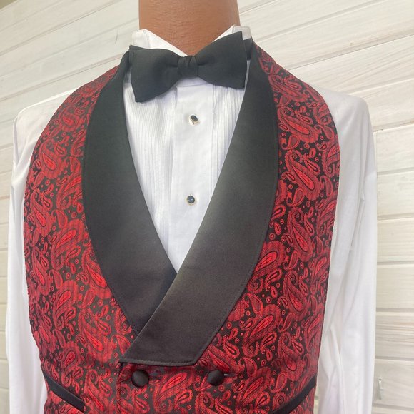 Red Tuxedo Vest - Picture 1 of 3